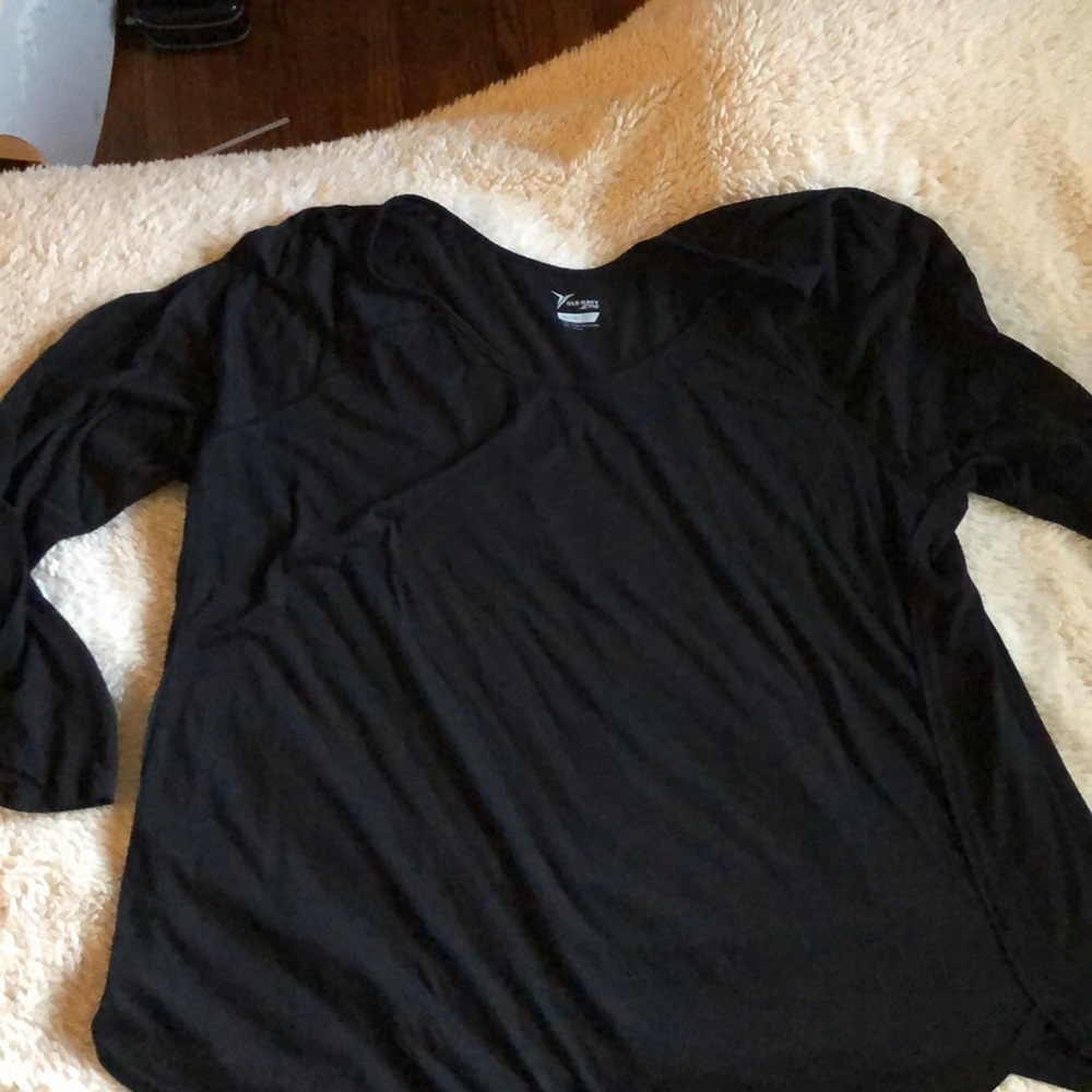 Plus Active Top with Dolphin Hem